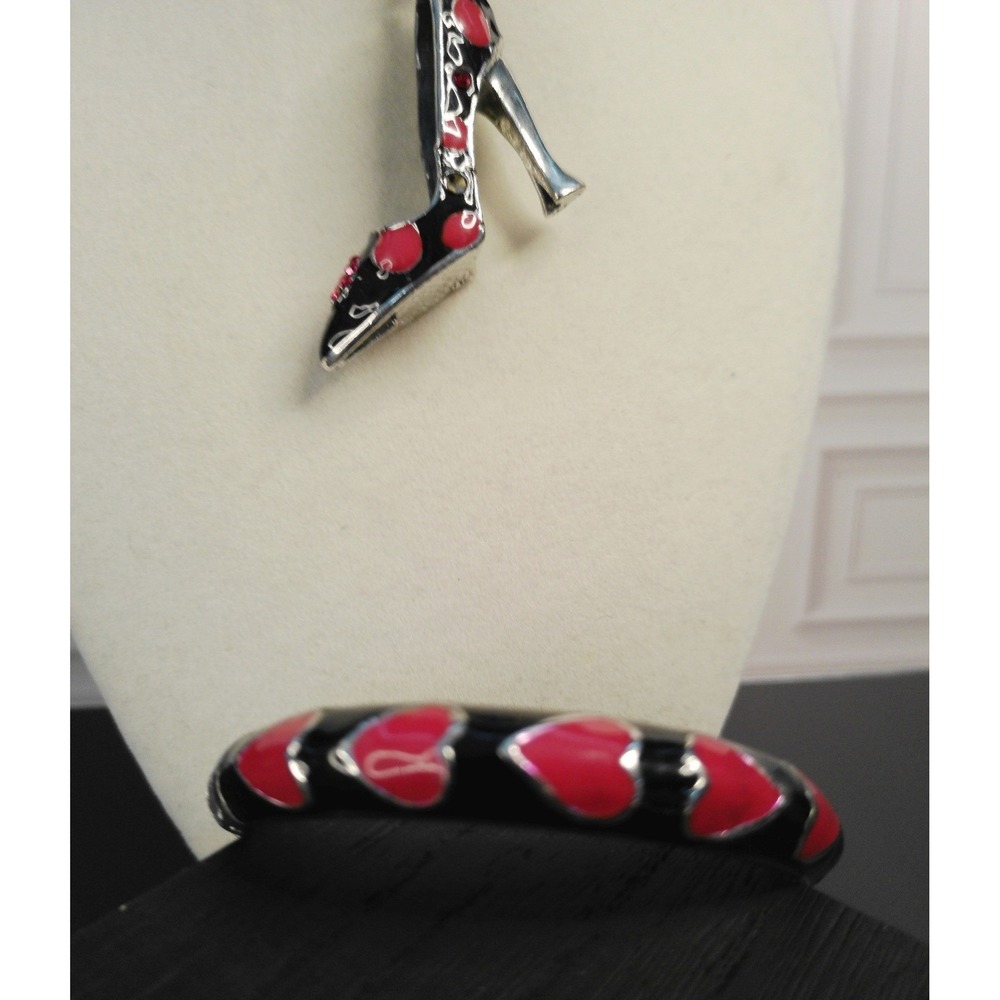 Chic High Heel Shoe Pendant Necklace & Heart Bangle Bracelet Set Black Red